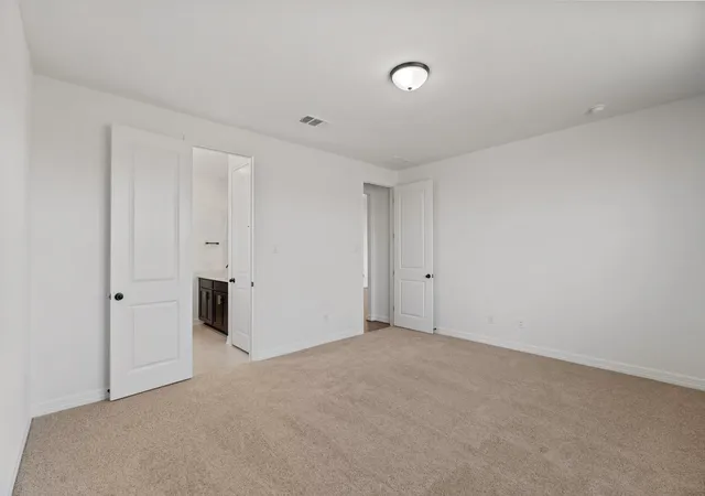 Photo 4 of Single family home for sale at 14814 Mission Ave, Mont Belvieu, TX 77523 | MLS# 87356154 | Listing updated on 2026-09-01