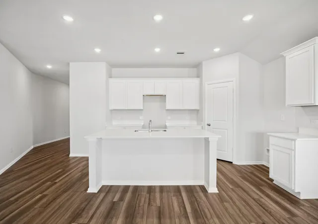 3rd image of 1107 Brittany Point Dr, Huffman, TX 77336 | MLS# 82820292
