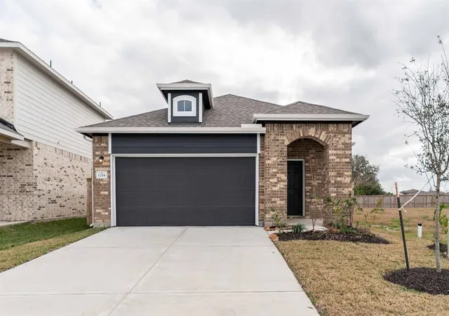 Photo 1 of Single family home for sale at 1718 Windrose Bnd, Angleton, TX 77515 | MLS# 48398575 | Listing updated on 2026-09-20