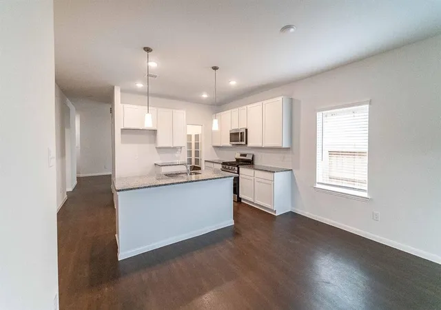 Photo 3 of Single family home for sale at 1718 Windrose Bnd, Angleton, TX 77515 | MLS# 48398575 | Listing updated on 2026-09-22