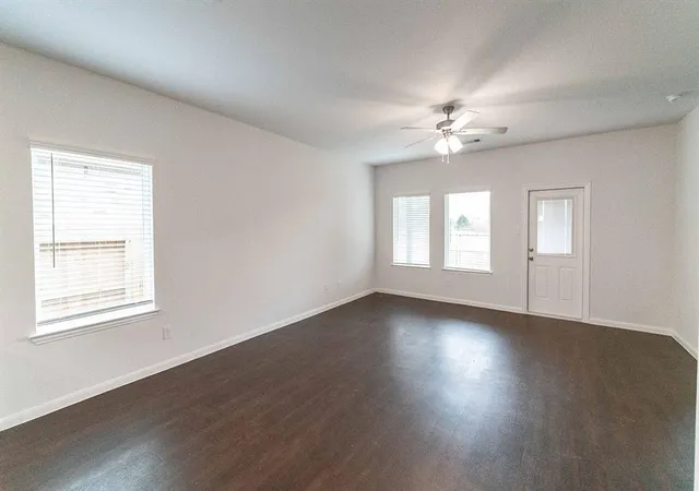 Photo 4 of Single family home for sale at 1718 Windrose Bnd, Angleton, TX 77515 | MLS# 48398575 | Listing updated on 2026-09-22