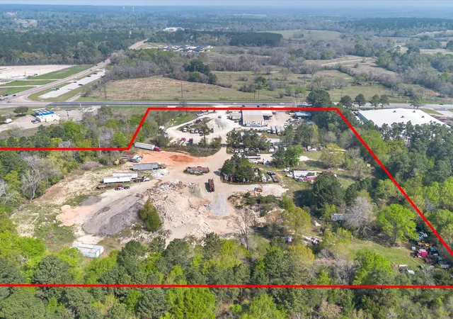 Photo 6 of Land for sale at 223 Fm 2821 Rd E, Huntsville, TX 77320 | MLS# 25407382 | Listing updated on 2026-03-27