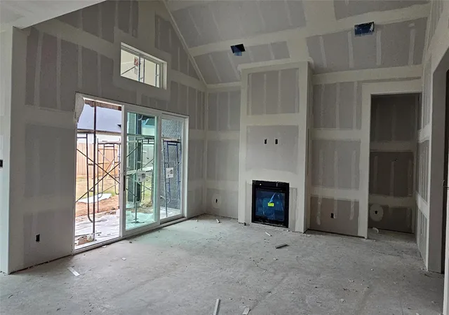 4th image of 1302 Berry Brook Dr, Missouri City, TX 77459 | MLS# 48853755