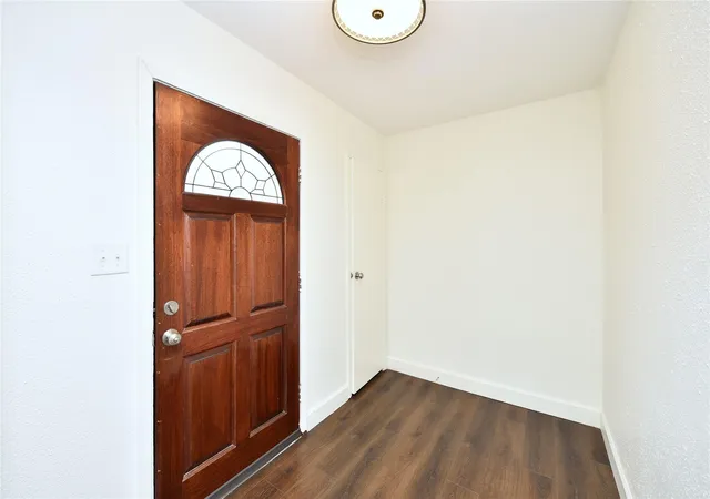 3rd image of 11002 Hammerly Blvd #57, Houston, TX 77043 | MLS# 53262922