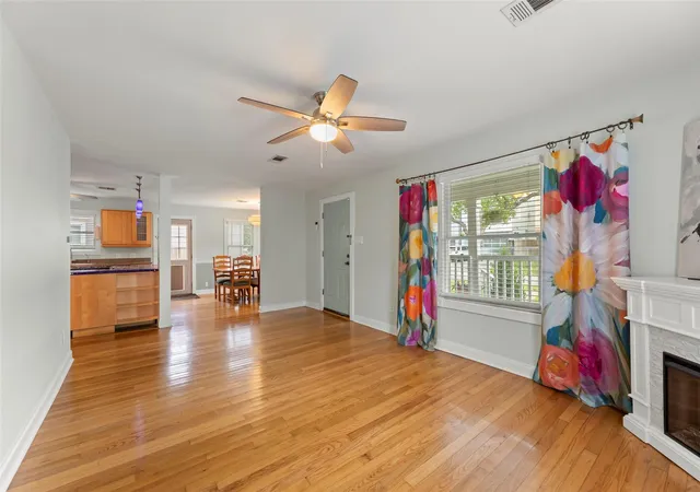 5th image of 2209 Portsmouth St, Houston, TX 77098 | MLS# 16638753