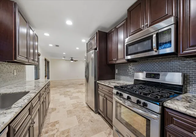 Photo 3 of Single family home for sale at 9242 Blankenship Dr, Houston, TX 77080 | MLS# 96672136 | Listing updated on 2026-07-09