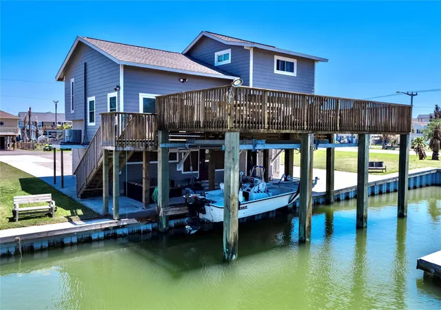 1st image of 303 Tahiti Rd, Galveston, TX 77554 | MLS# 98558208