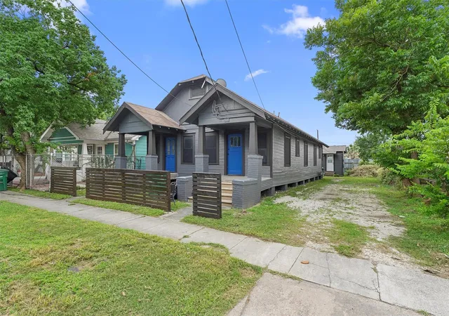 Photo 3 of Multi family home for sale at 7006 Sherman St, Houston, TX 77011 | MLS# 66334387 | Listing updated on 2026-08-25