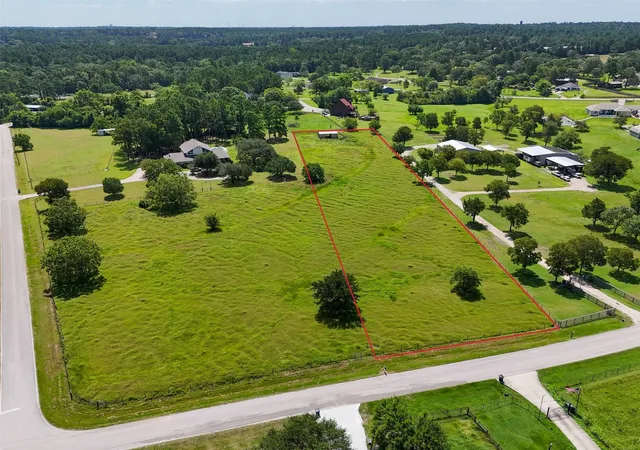 Photo 2 of Land for sale at 0 Thompson Rd, Willis, TX 77318 | MLS# 25582507 | Listing updated on 2026-07-02