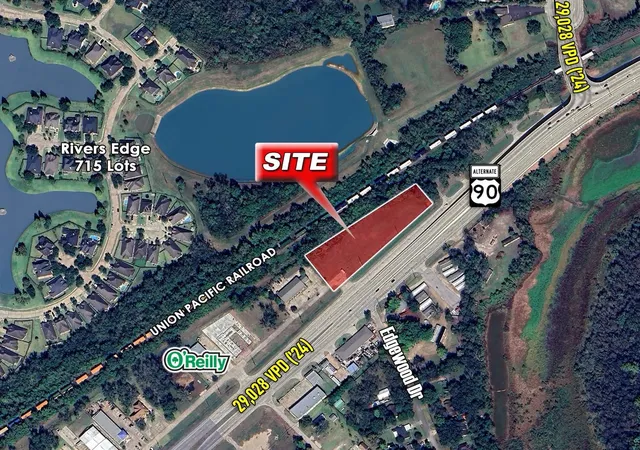 2nd image of 1221 E Hwy 90 Alt E, Richmond, TX 77406 | MLS# 4770871