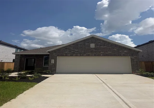 Photo 1 of Single family home for sale at 29010 Horseshoe Holw Rd, Hockley, TX 77447 | MLS# 48203180 | Listing updated on 2026-10-04