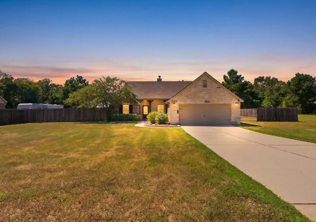 Photo 1 of Single family home for sale at 9103 Red Stag Ln, Conroe, TX 77303 | MLS# 16625541 | Listing updated on 2026-09-19