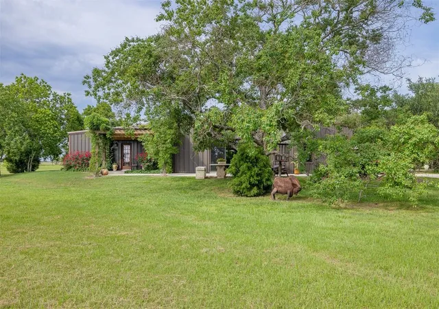 Photo 4 of Sale Pending at 8417 Green Leaf Ln, Brookshire, TX 77423 | MLS# 3941648 | Listing updated on 2026-09-16