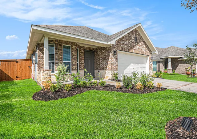Photo 2 of Single family home for sale at 13223 Silver Egret Ln, La Marque, TX 77568 | MLS# 63357180 | Listing updated on 2026-09-14