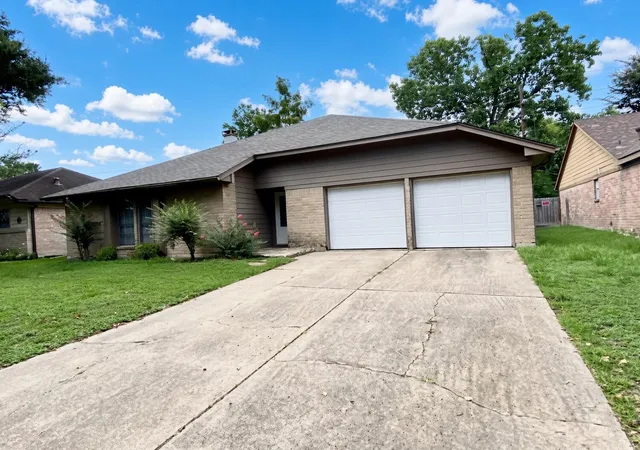 Photo 1 of Sale Pending at 15634 Fox Springs Dr, Houston, TX 77084 | MLS# 9807654 | Listing updated on 2026-09-22