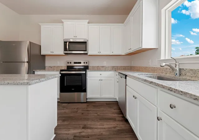 3rd image of 8207 Vanilla Orchid Dr, Houston, TX 77016 | MLS# 90533916