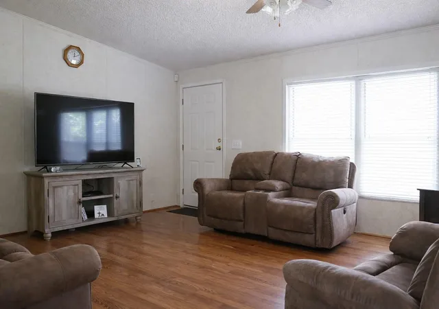 11th image of 282 Coway Rd, Livingston, TX 77351 | MLS# 55046991