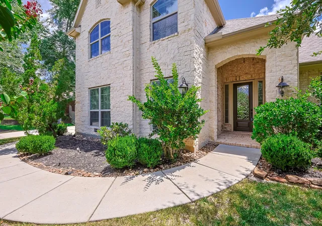 Photo 1 of Single family home for sale at 1821 Lily Meadows Dr, Conroe, TX 77304 | MLS# 14276981 | Listing updated on 2026-09-20