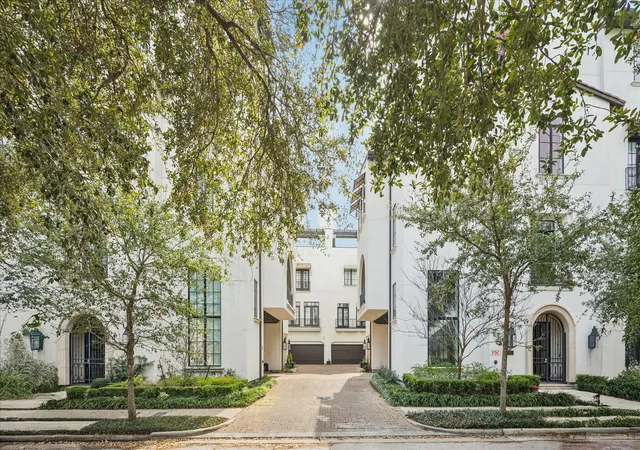 1st image of 2411 Rosamond St #A, Houston, TX 77098 | MLS# 75134572
