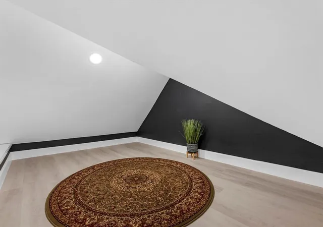 3rd image of 5312 Jefferson St, Houston, TX 77023 | MLS# 59552133