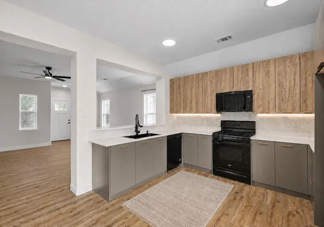 Photo 3 of Sale Pending at 9307 Fillmont Ln, Houston, TX 77044 | MLS# 9800240 | Listing updated on 2026-09-17