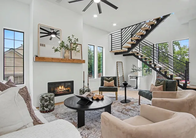 5th image of 705 Walton St, Houston, TX 77009 | MLS# 6584972