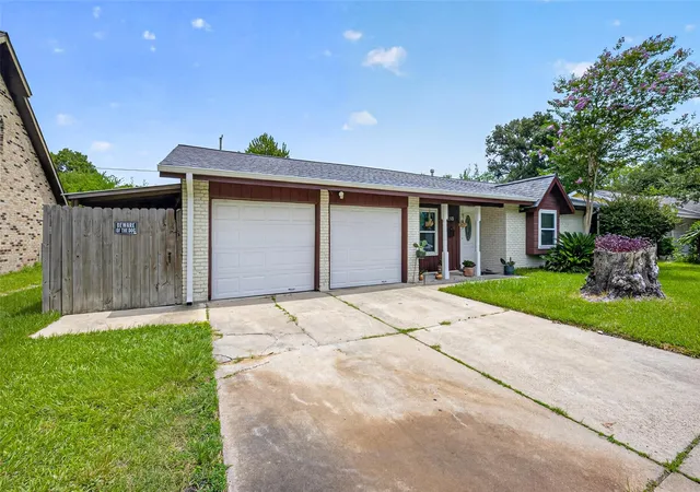 Photo 3 of Single family home for sale at 9218 Mcdade St, Houston, TX 77080 | MLS# 57723847 | Listing updated on 2026-08-21