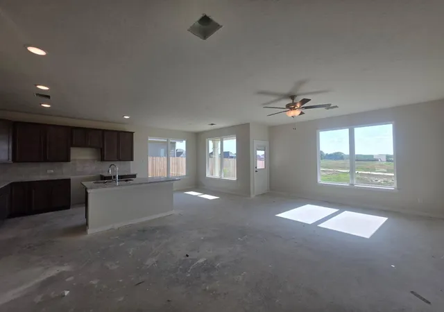 Photo 1 of Single family home for sale at 1496 Lake Ridge Dr, Brenham, TX 77833 | MLS# 63513911 | Listing updated on 2026-08-27