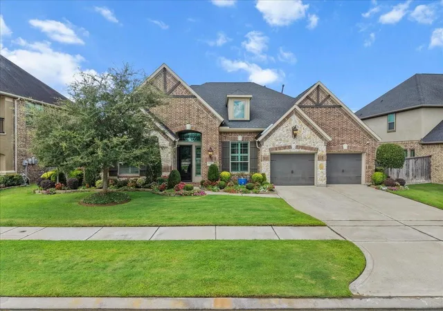 2nd image of 5715 Balcones Ridge Ln, Houston, TX 77059 | MLS# 32439639
