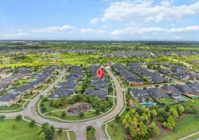 50th image of 5715 Balcones Ridge Ln, Houston, TX 77059 | MLS# 32439639