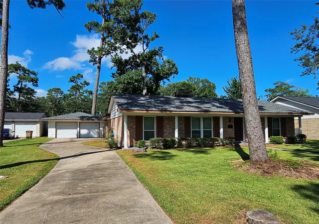 26th image of 3040 Longwood Ln, Dickinson, TX 77539 | MLS# 2951986