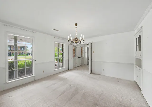 Photo 3 of Sale Pending at 103 Beaver Tail Point, Houston, TX 77024 | MLS# 85260041 | Listing updated on 2026-09-11