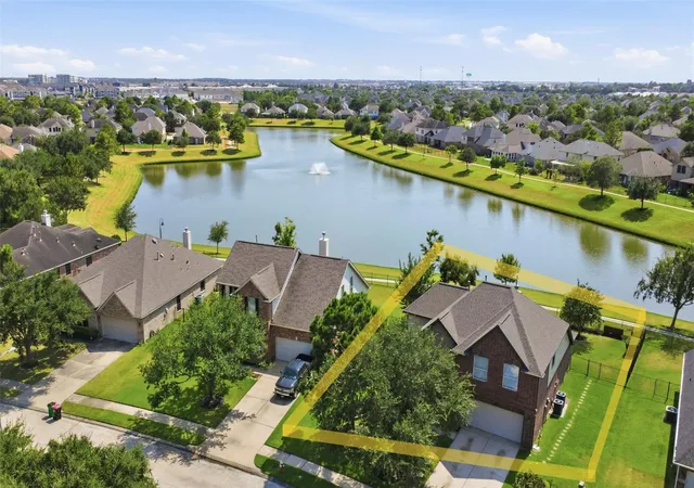 Photo 2 of Single family home for sale at 24415 Lake Path Cir, Katy, TX 77493 | MLS# 22640529 | Listing updated on 2026-09-06