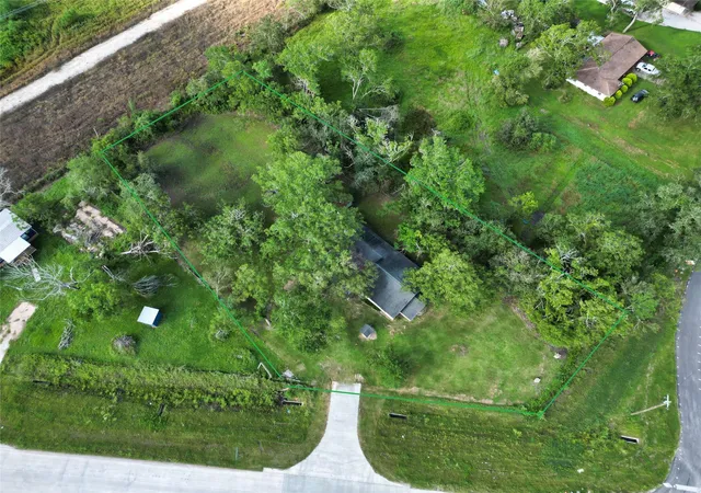Photo 3 of Single family home for sale at 1203 County Rd 677, Brazoria, TX 77422 | MLS# 8085878 | Listing updated on 2026-07-15