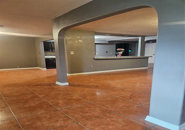 3rd image of 2012 Sunset Ct N, League City, TX 77573 | MLS# 54229679