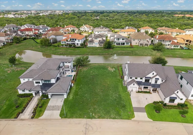 5th image of 2314 Camden Creek Ln, Houston, TX 77077 | MLS# 65104056