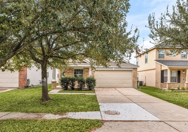 3rd image of 9230 Wolcott Park Ln, Houston, TX 77075 | MLS# 52323009