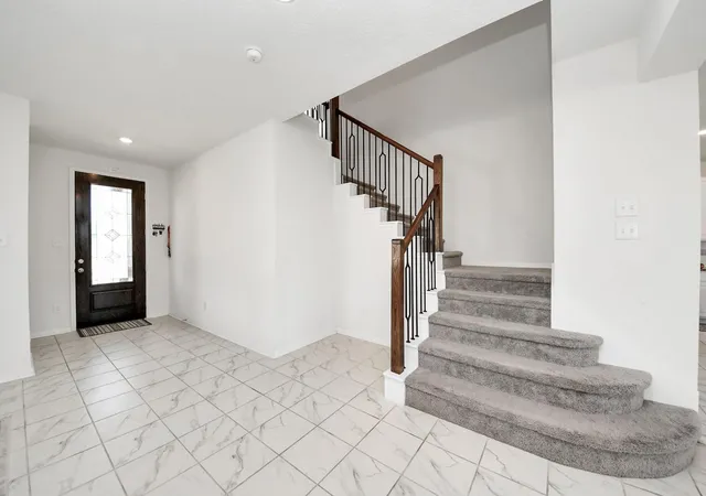5th image of 2018 Damasi Ln, Fresno, TX 77545 | MLS# 17811533