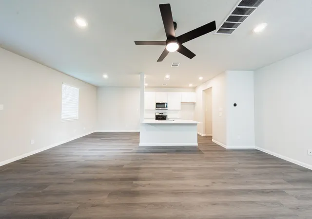 Photo 3 of Sale Pending at 2340 Pipefish Dr, Conroe, TX 77384 | MLS# 67693990 | Listing updated on 2026-09-10