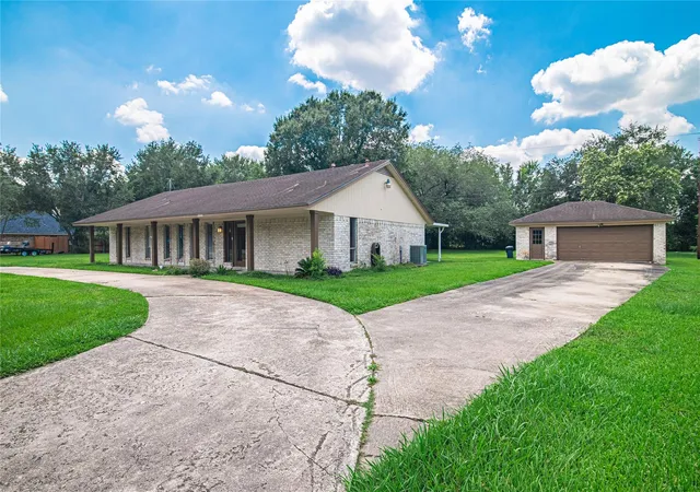 Homes for sale in Pearland, TX | 2808 Morenci St, Pearland, TX 77584 | MLS# 45095785
