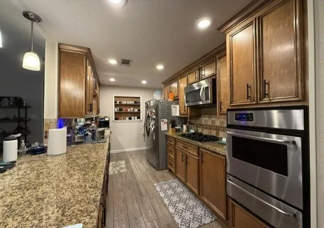 3rd image of 5111 Regal Pine Wy, Friendswood, TX 77546 | MLS# 83951388