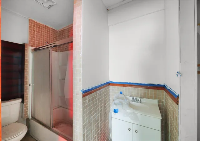 18th image of 7525 Canal St, Houston, TX 77012 | MLS# 49616371