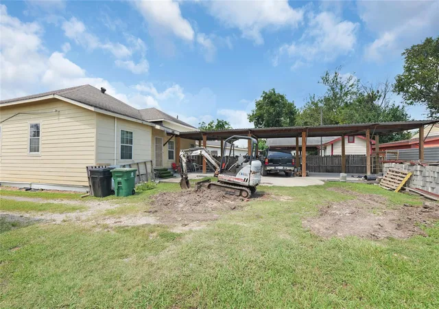 5th image of 7525 Canal St, Houston, TX 77012 | MLS# 49616371