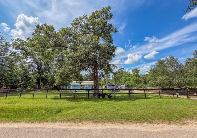 3rd image of 27955 Southland Dr, Splendora, TX 77372 | MLS# 88029320