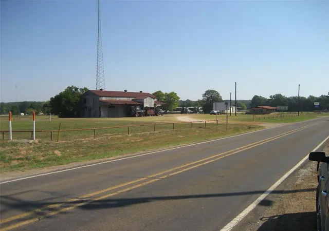 3rd image of 391 Fm 2423, Grapeland, TX 75844 | MLS# 92064938