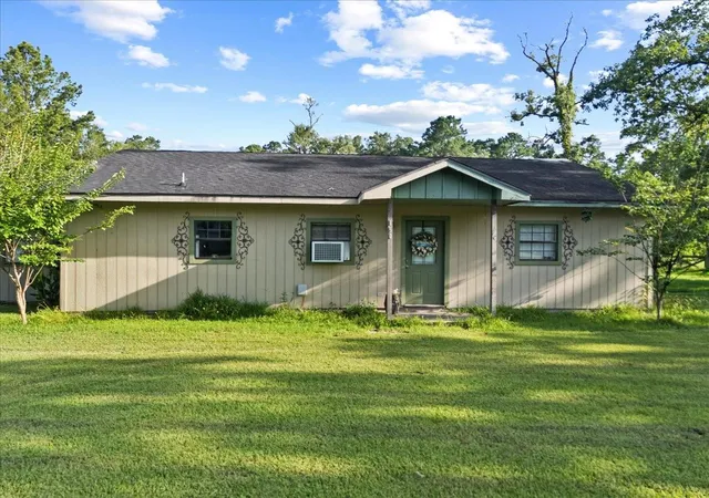 1st image of 150 County Road 6401, Dayton, TX 77535 | MLS# 12841482