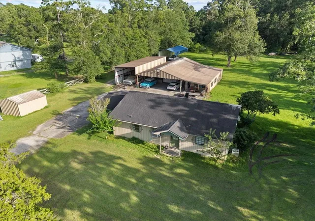 2nd image of 150 County Road 6401, Dayton, TX 77535 | MLS# 12841482