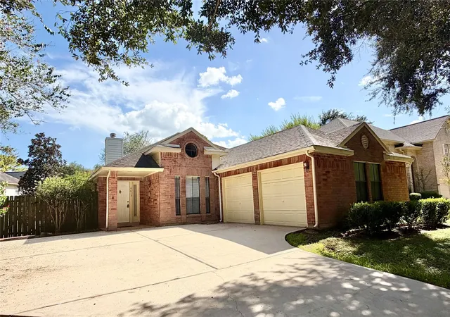 Photo 2 of Single family home for sale at 4615 Leicester Wy, Missouri City, TX 77459 | MLS# 29053924 | Listing updated on 2026-09-15