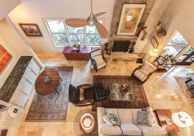 3rd image of 2327 Briar Branch Dr, Houston, TX 77042 | MLS# 52607770