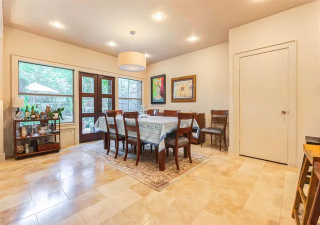 5th image of 2327 Briar Branch Dr, Houston, TX 77042 | MLS# 52607770